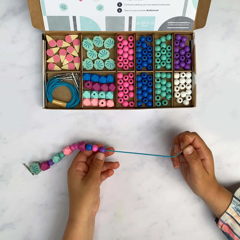 Seaside & Shells - Bracelet Making Kit