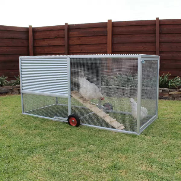 Royal Rooster Chicken Coop (Castle Deluxe)