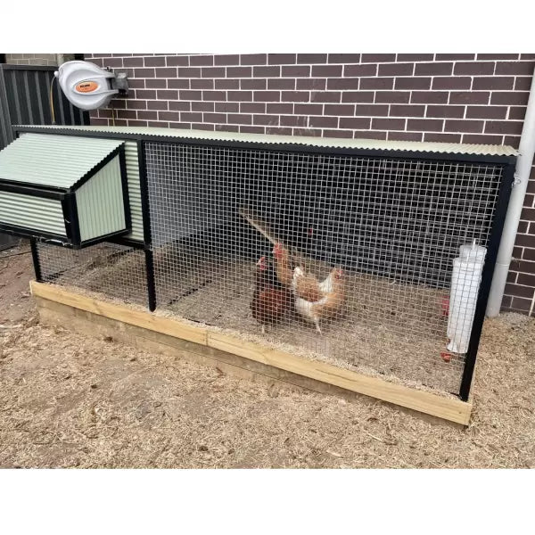 Royal Rooster Chicken Coop (Castle Royale)